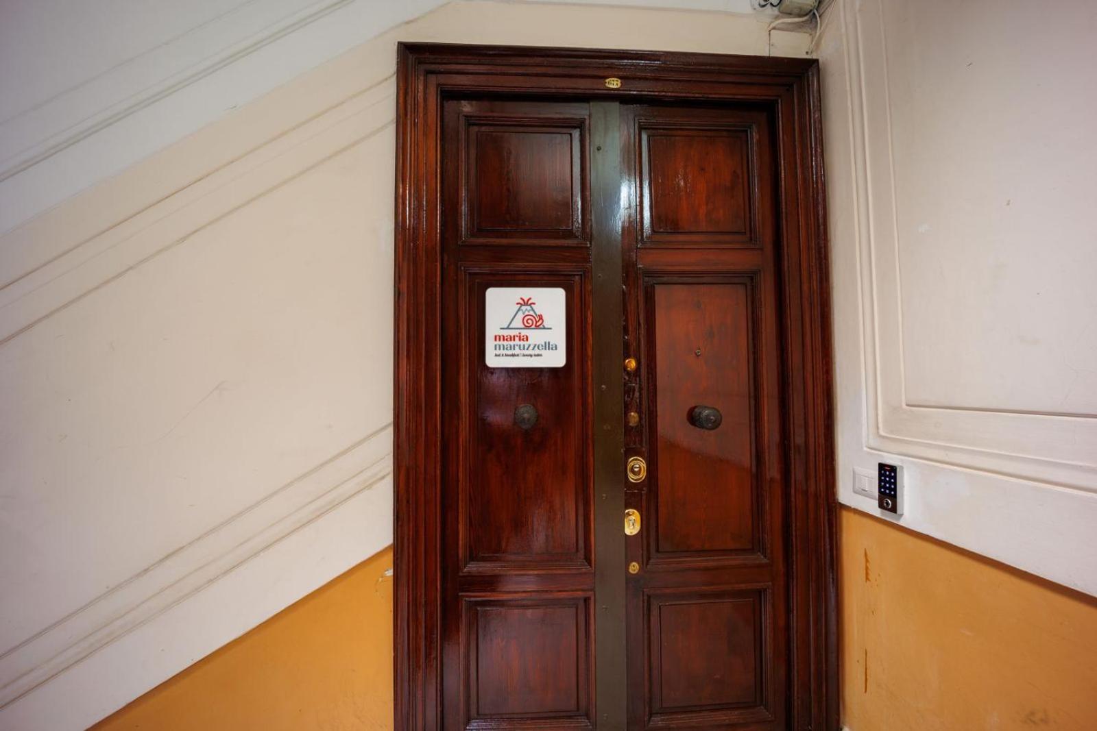 Maria Maruzzella B&B Luxury Suites Neapel Exterior foto