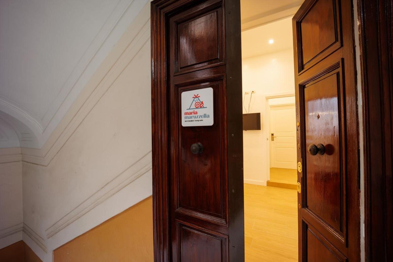 Maria Maruzzella B&B Luxury Suites Neapel Exterior foto